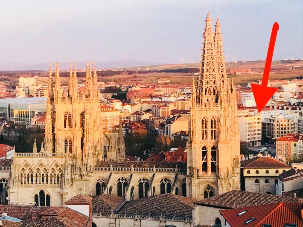 شقة Viendo La Catedral Desde Plaza Vega Burgo المظهر الخارجي الصورة